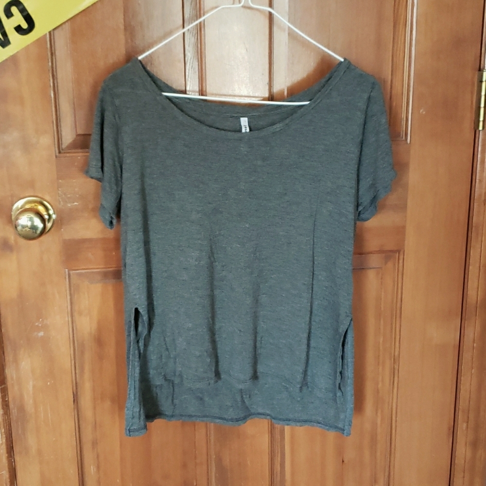 Grey Tresics shirt